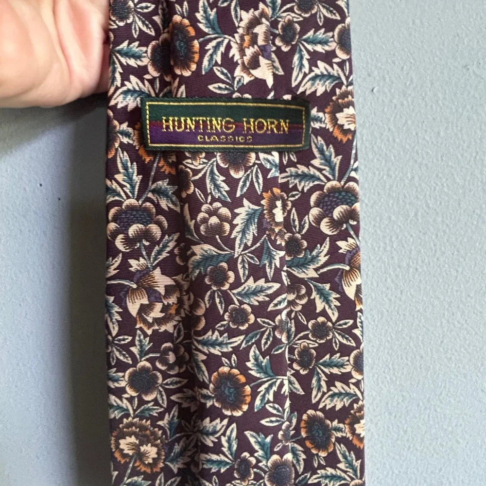Hunting Horn Classics Mens Silk Floral‎ Tie Burgundy Green Handmade Necktie 58in